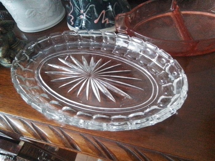 Two Ovel Serving Dishes
