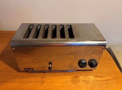 6 Slice Toaster