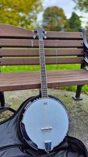 Irish Tenor Banjo