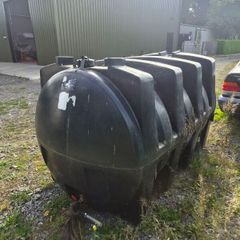 2500 ltr oil tank