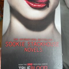 8 book box set true blood