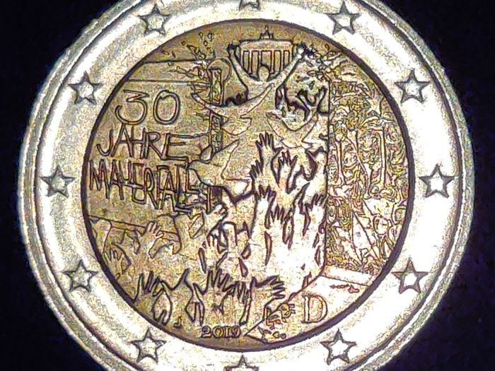 2 euro 2019 J - The fall of the Berlin Wall