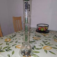 Black Leaf 18Inch BONG