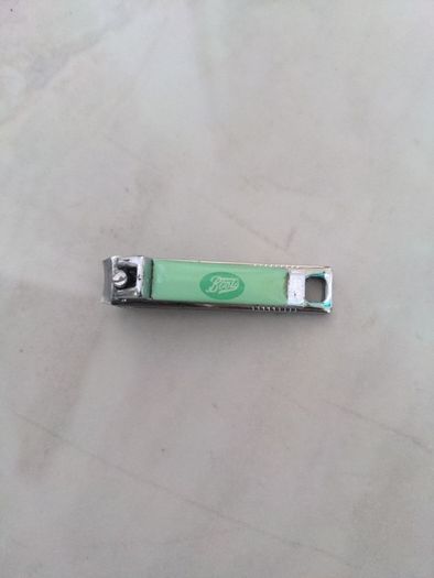 BOOTS baby nail clipper