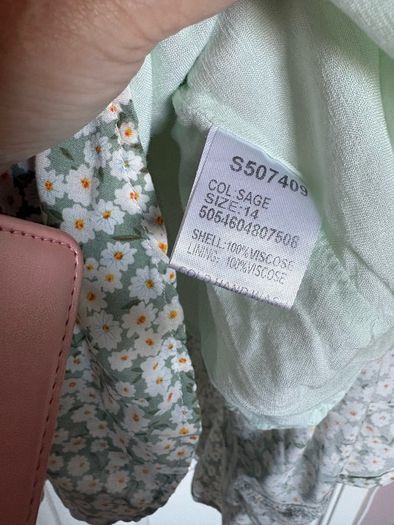 ladies skirt
