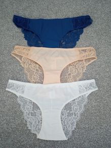 BN Set Of 3 Lacy Panties / Underwear