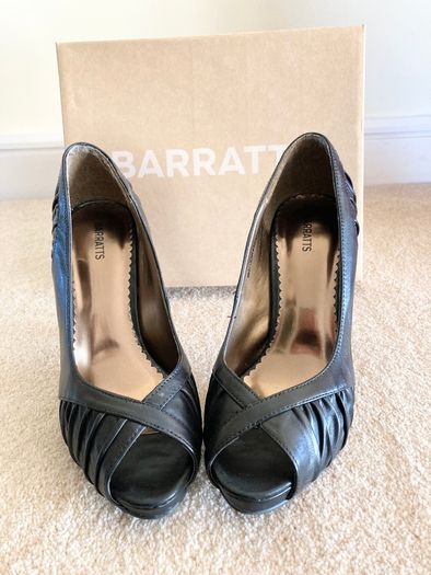 Ladies High Heel Shoes