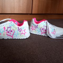 Skechers air cooled memory foam