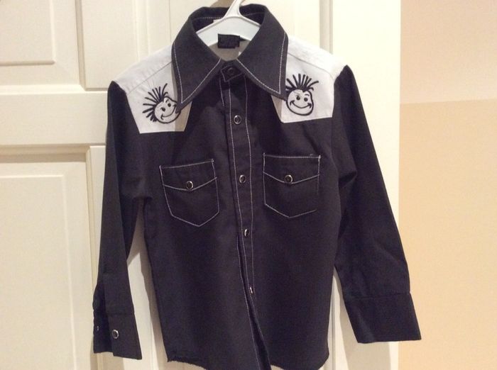 Amazing retro style rockability black and white shirt by celebrity favourite designer brand Knuckleheads 2 - 3