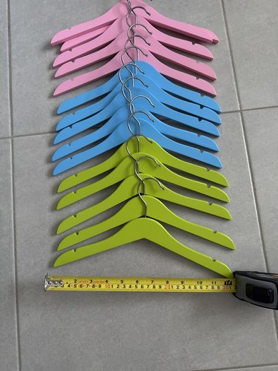 Clothes hanger for kids