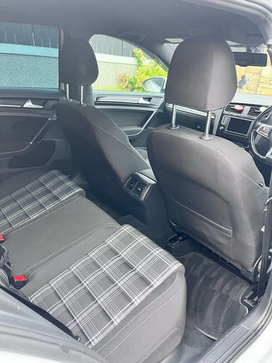 Volkswagen Golf GTD (low KMS)