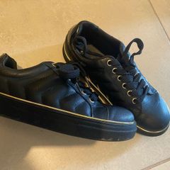 Shoes perfect condition size UK13