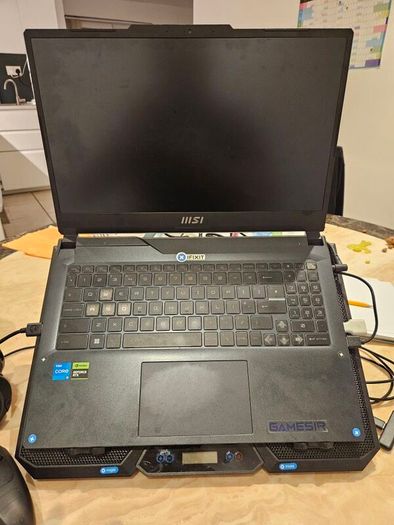 Msi Cyborg 15 Gaming Laptop (rtx 3050 6gb, 16gb Ddr5, 2tb Ssd) + Klim Stand
