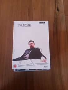 the office extras and Ricky Gervais live dvd