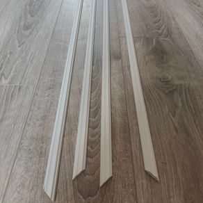 4 x 190 cm UPC white decorative molding