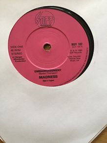 7" ska  vinyl single - Madness - Embarassment