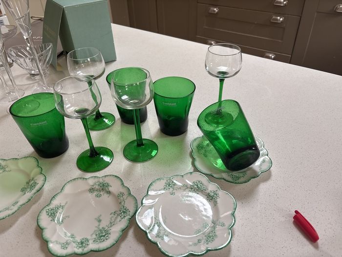 12 Pieces - Vintage Luminarc Alsace Mid Century Wine Glasses with Emerald Green Stem, Galbiati Milano Tumblers and Vintage Art Deco Royal Grafton Side Plates