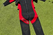 2 piece neoprene scuba wetsuit