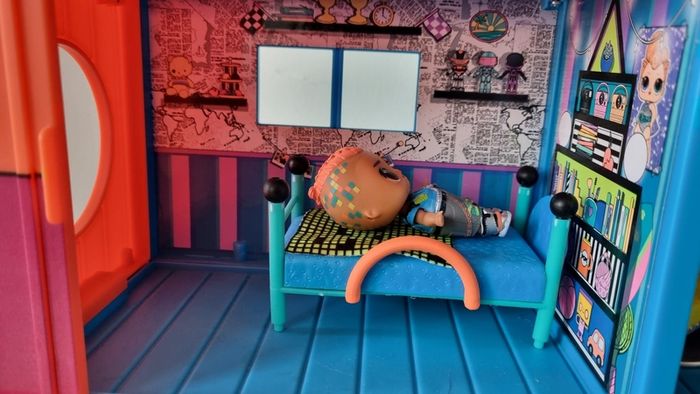 LOL Surprise Clubhouse playset