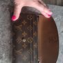 ladies wallet Image 2