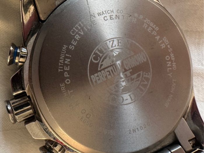 Citizen Eco Drive E650 titanium / sapphire glass