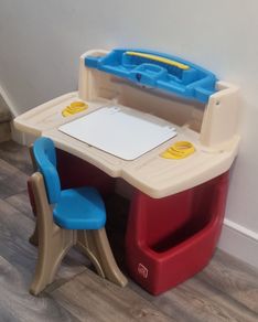 arts table