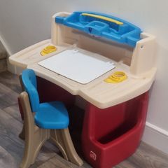 arts table