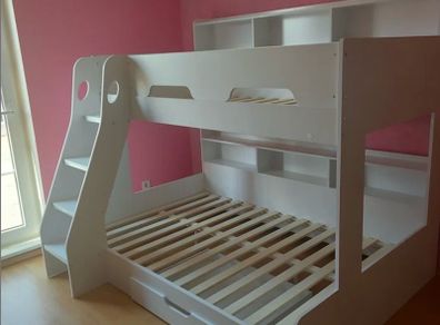 Tripple bunk bed white