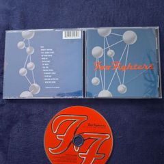 Foo Fighters. The colour and the shape.cd