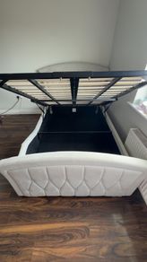 ottoman 4' bed