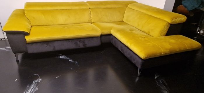 Corner sofa