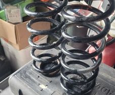 Passat b7 rear coil springs only few mths old