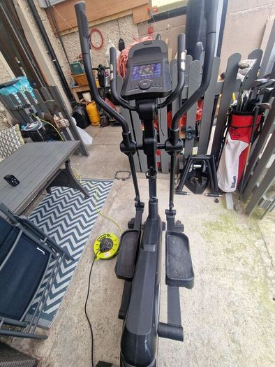 elliptical Trainer (cross trainer)