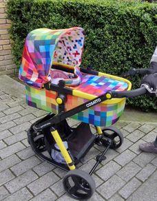 3 in 1 Cosatto travel system