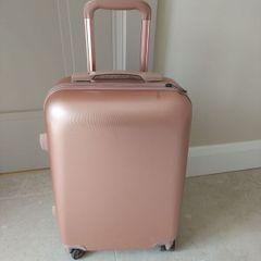 carry on suitcase