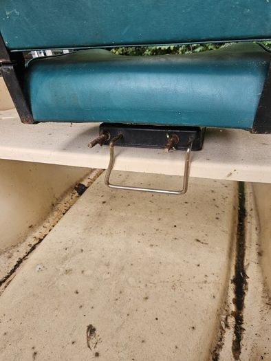 Boat seat
