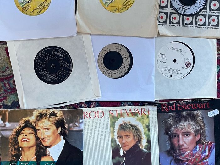 Rod Stewart vinyl record singles 3 euros each