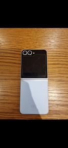 Samsung Z Flip 6