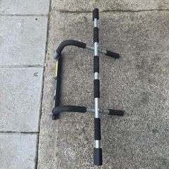 pull ups bar