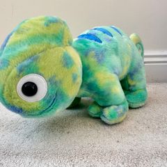 Build A Bear Workshop Tie-Dye Chameleon Plush approx. 35 cm. Lenth Used Please see photos