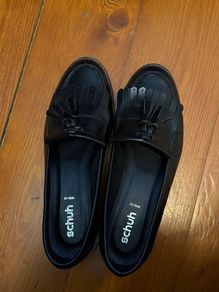 SCHUH Penny Loafers