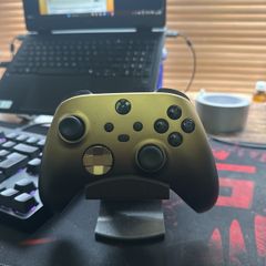 XBox Controller Gold Shadow Special Edition with Battery Pack