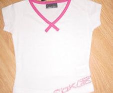 BNWT - Age 3 to 4 Years - Reebok Tee Shirt with Cute Trim.