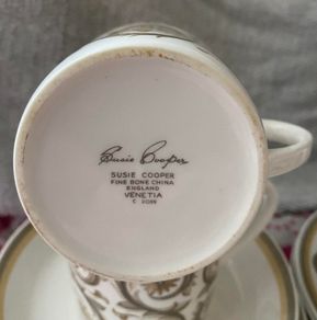 susie Cooper collectable tea/coffee set