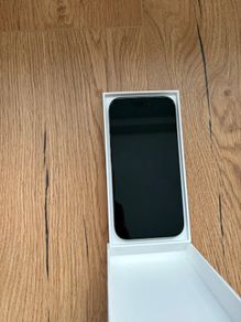 iPhone 16 256GB (with Apple case cover)