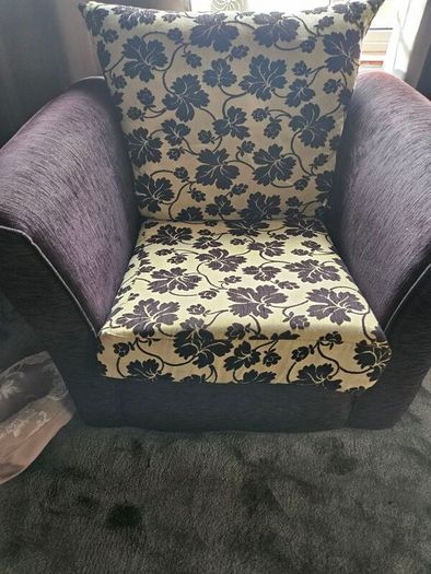 2 Armchairs