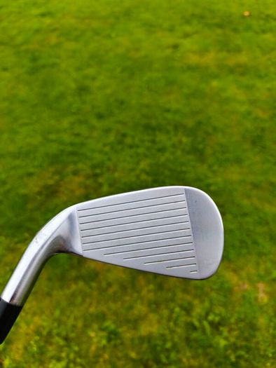 Titleist u505 2 iron