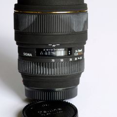 Sigma 24 -70 mm  F2.8.  EX DC Minolta / Sony A mount