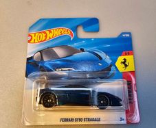 Hot wheels Ferrari SF STRADALE