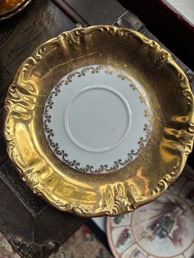 Vintage LES Porcelaine Tea Cup & Saucer Lucien Engel Strasbourg Fragonard Gold